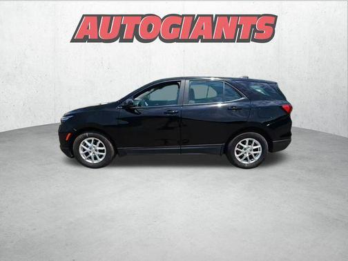 2022 Chevrolet Equinox LS