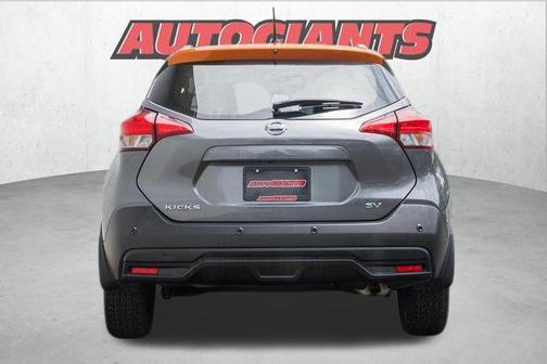 2020 Nissan Kicks SV