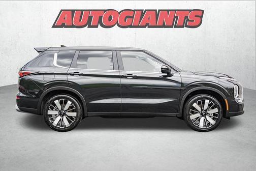 2025 Mitsubishi Outlander SE 2.5 S-AWC
