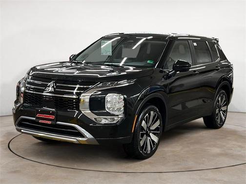 2025 Mitsubishi Outlander SE 2.5 S-AWC