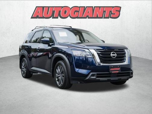 2024 Nissan Pathfinder SV 4WD