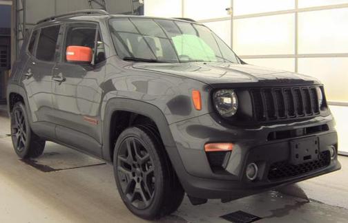 Granite Crystal Metallic Clearcoat 2020 Jeep Renegade Latitude