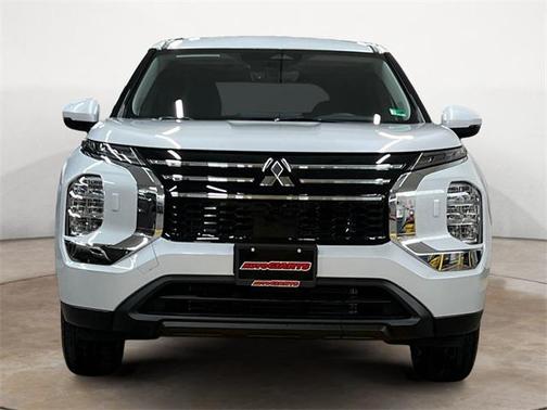 2025 Mitsubishi Outlander ES 2.5 S-AWC