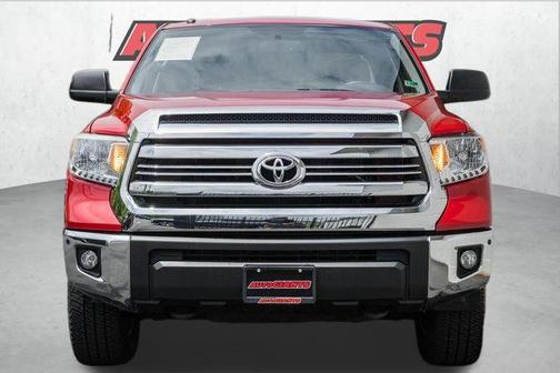 2017 Toyota Tundra SR5