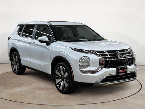 2025 Mitsubishi Outlander SE 2.5 S-AWC