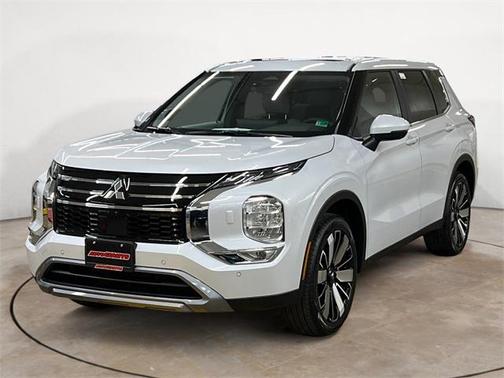 2025 Mitsubishi Outlander SE 2.5 S-AWC