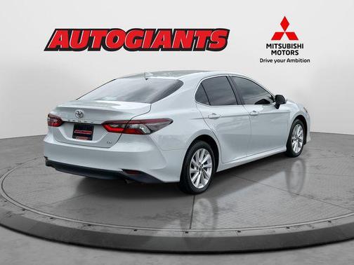 Ice Edge 2024 Toyota Camry LE