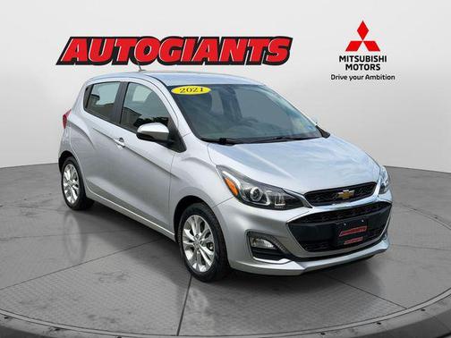 Silver Ice Metallic 2021 Chevrolet Spark 1LT