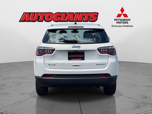 White Clearcoat 2018 Jeep Compass Sport