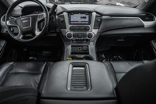 2016 GMC Yukon SLT