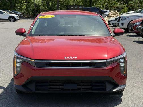 Currant Red 2025 Kia K4 LXS