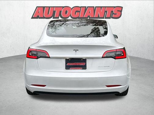 2020 Tesla Model 3 Long Range