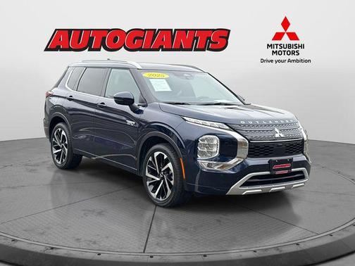 2025 Mitsubishi Outlander PHEV SEL