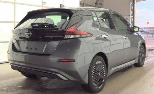 2023 Nissan Leaf SV PLUS 60 kWh