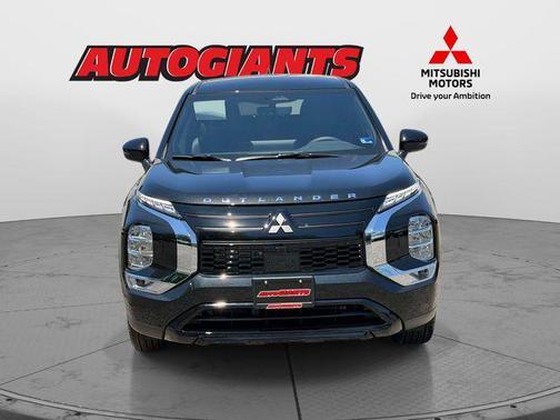 Black Diamond 2026 Mitsubishi Outlander LE S-AWC