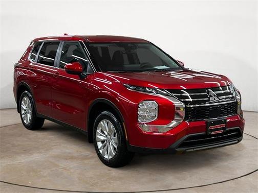 2025 Mitsubishi Outlander ES 2.5 S-AWC