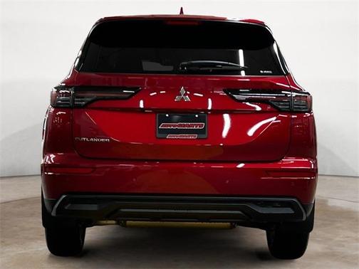 2025 Mitsubishi Outlander ES 2.5 S-AWC