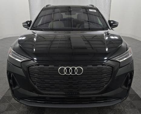 2024 Audi Q4 e-tron Prestige 55 quattro