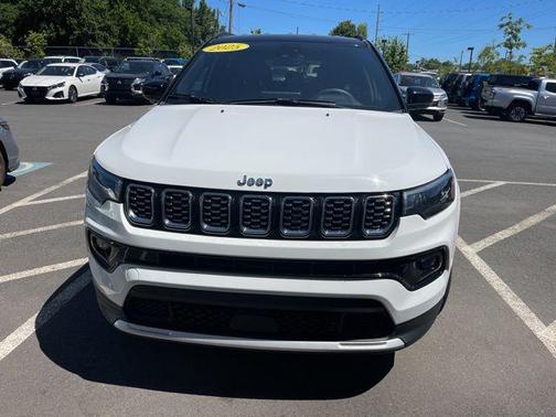 Bright White Clearcoat 2025 Jeep Compass Limited