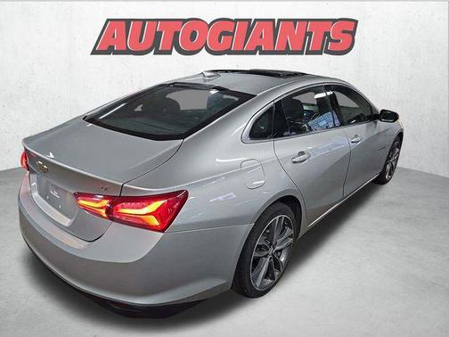 2022 Chevrolet Malibu FWD LT