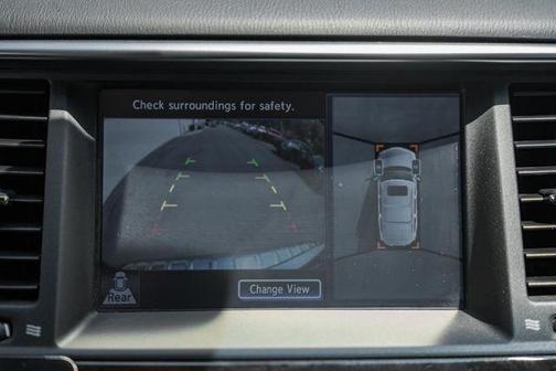 2017 INFINITI QX80 Base