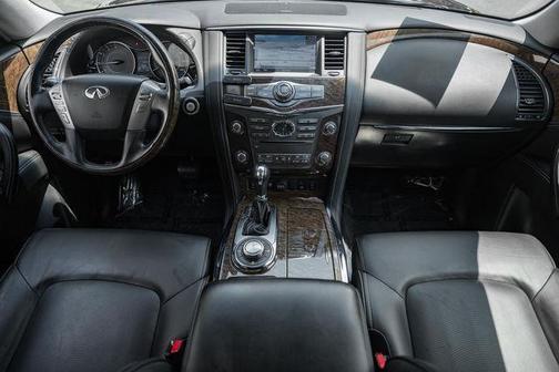 2017 INFINITI QX80 Base