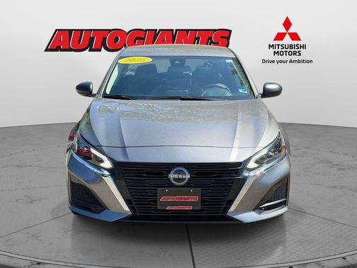 Gun Metallic 2025 Nissan Altima 2.5 SV