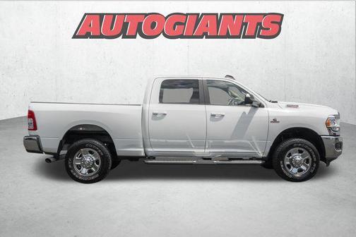 2020 RAM 2500 Big Horn Crew Cab 4X4 6'4' Box