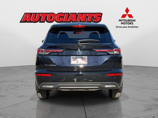 2026 Mitsubishi Outlander ES 2.5 2WD