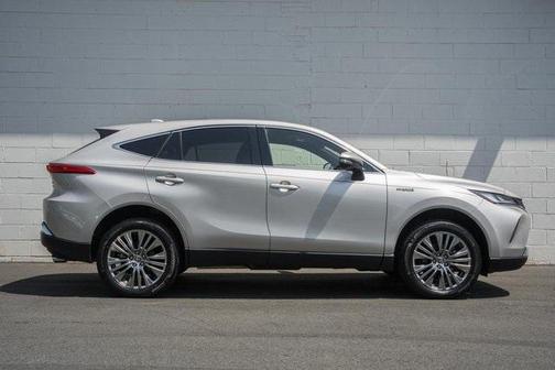 2021 Toyota Venza XLE