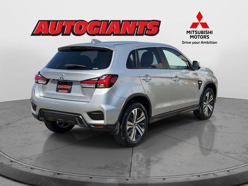 Alloy Silver Metallic 2026 Mitsubishi Outlander Sport 2.0 ES