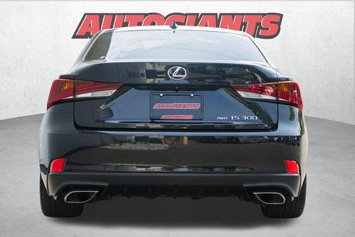 2018 Lexus IS 300 Base