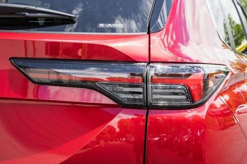 2025 Mitsubishi Outlander SE 2.5 S-AWC