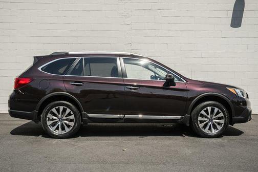 2017 Subaru Outback 2.5i Touring