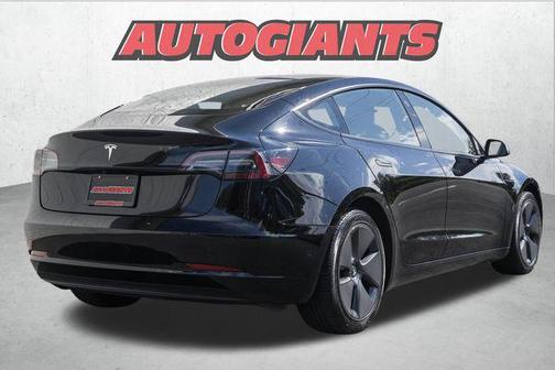 2023 Tesla Model 3 Standard Range