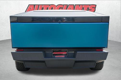 2024 Tesla Cybertruck Cyberbeast