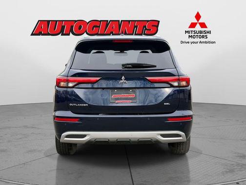 2023 Mitsubishi Outlander PHEV SEL