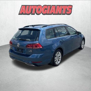 2018 Volkswagen Golf SportWagen TSI S