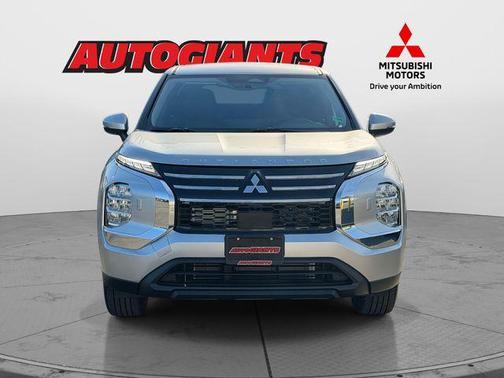 2026 Mitsubishi Outlander ES 2.5 S-AWC