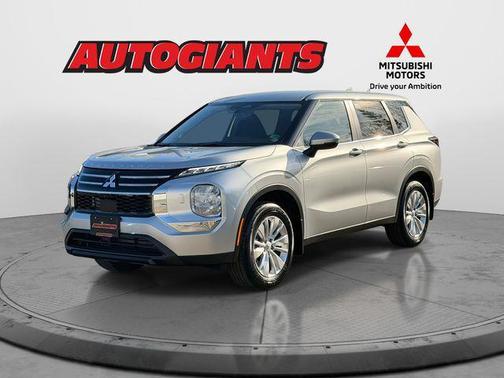 2026 Mitsubishi Outlander ES 2.5 S-AWC