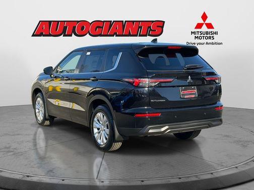 2026 Mitsubishi Outlander ES 2.5 S-AWC