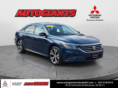 Blue Metallic 2022 Volkswagen Passat 2.0T SE