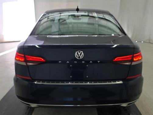 2022 Volkswagen Passat 2.0T SE