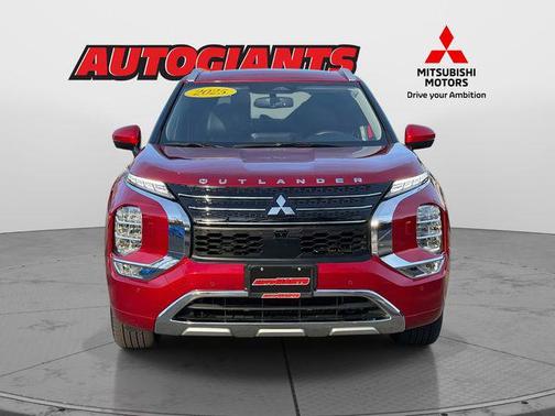 2025 Mitsubishi Outlander PHEV SEL