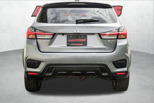 2024 Mitsubishi Outlander Sport SE