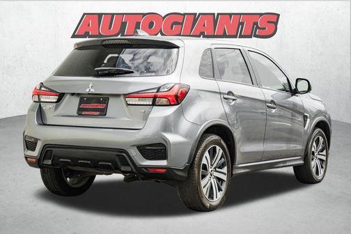 2024 Mitsubishi Outlander Sport SE