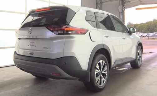 Brilliant Silver Metallic 2023 Nissan Rogue SV