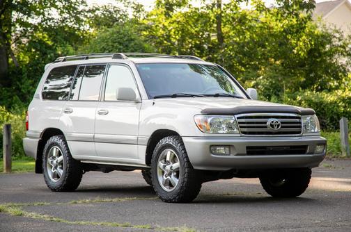 2007 Toyota Land Cruiser Base