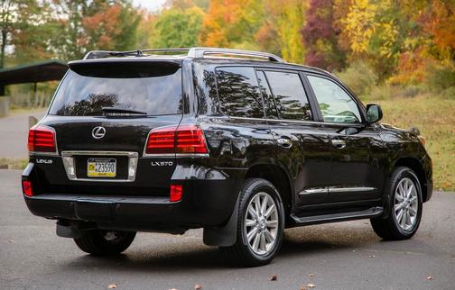 2010 Lexus LX 570 Base