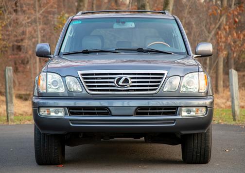 2006 Lexus LX 470 Base